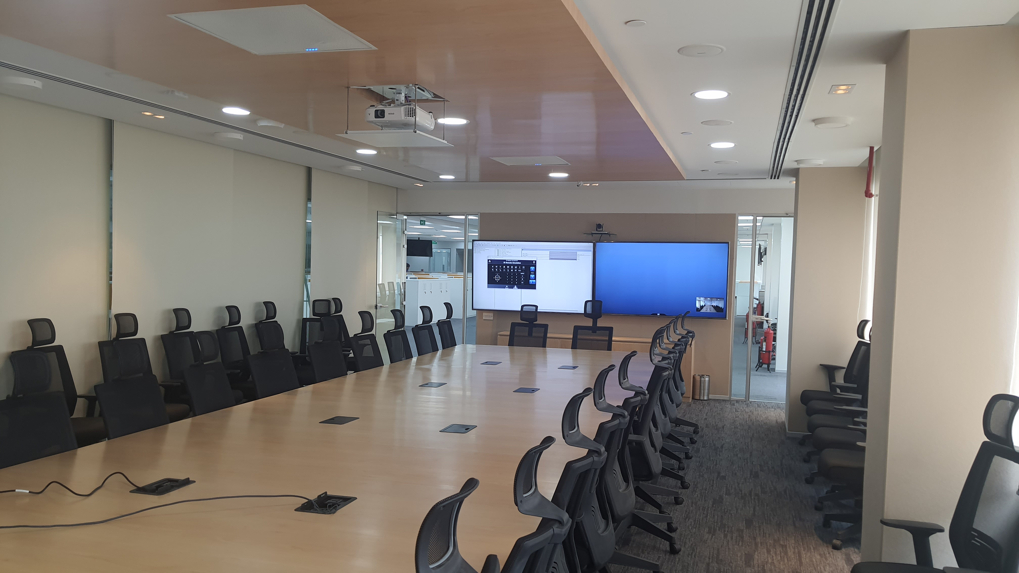 image 3 Blend Display